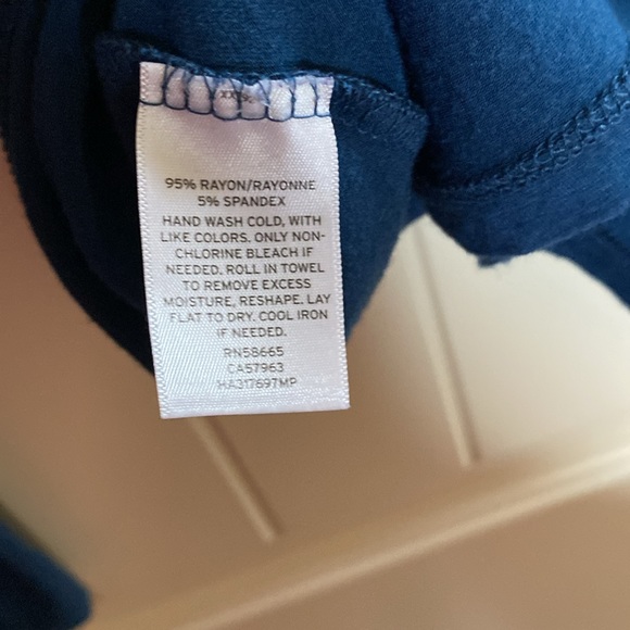 Women’s Halogen Long Sleeve Turtle Neck Blue Small - Picture 5 of 5